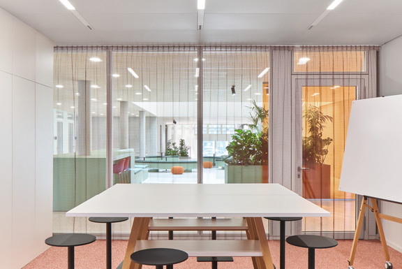 ewimed GmbH Fundera Business Forum  Co-working space with genuine appeal1