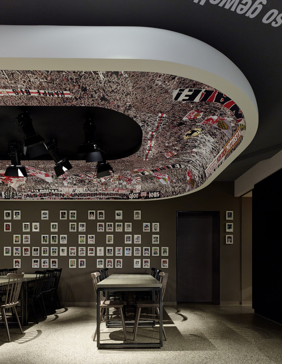 List & Scholz GmbH „1893“ Clubrestaurant VfB Stuttgart  l2 3