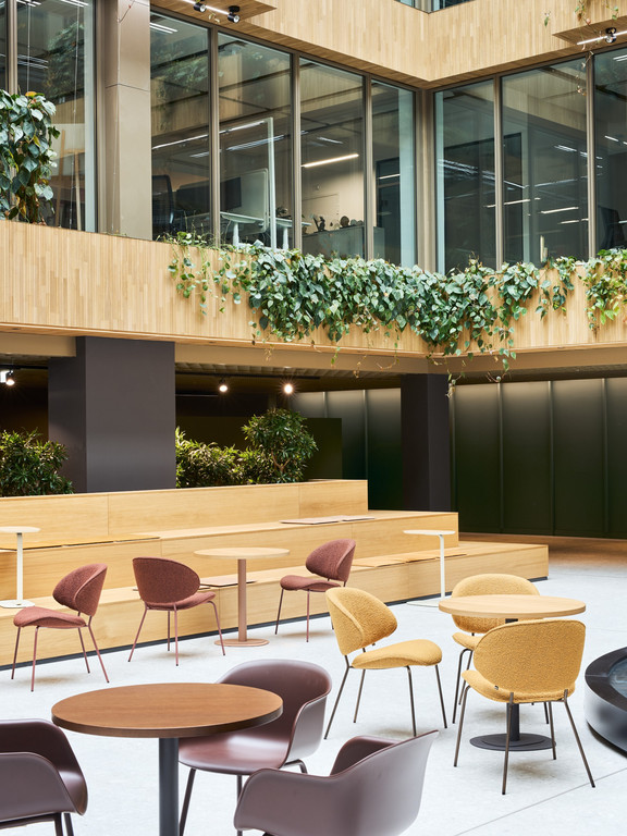 Rock Capital Investment GmbH Heads Campus l5 1